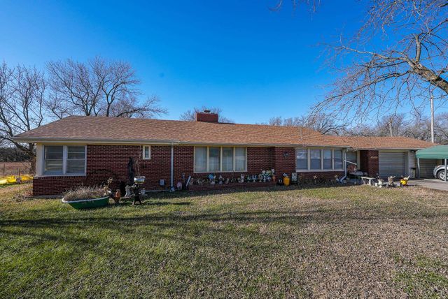 1387 SE Bluestem Rd, El Dorado, KS 67042