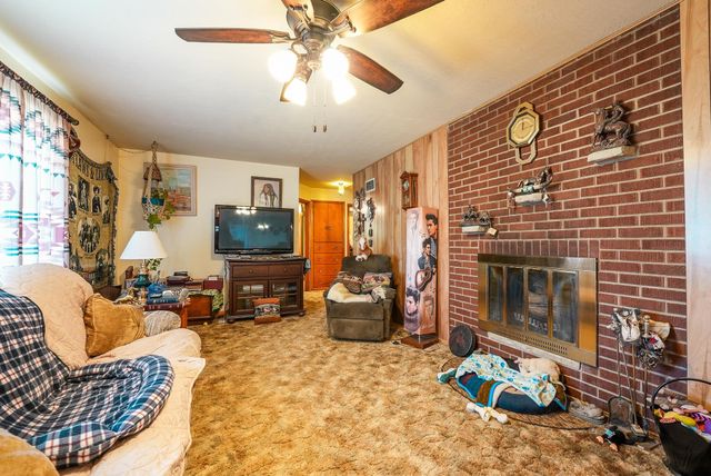 1387 SE Bluestem Rd, El Dorado, KS 67042