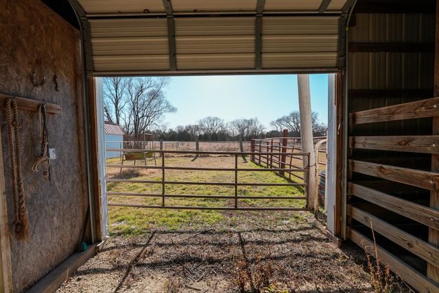 1387 SE Bluestem Rd, El Dorado, KS 67042