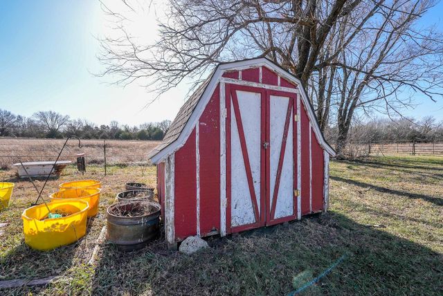 1387 SE Bluestem Rd, El Dorado, KS 67042