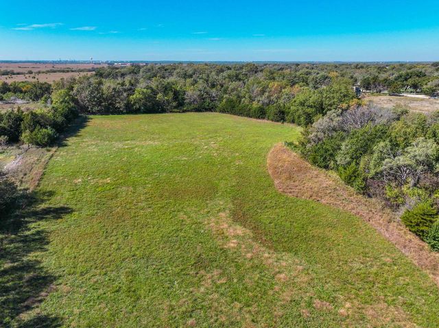 1387 SE Bluestem Rd, El Dorado, KS 67042