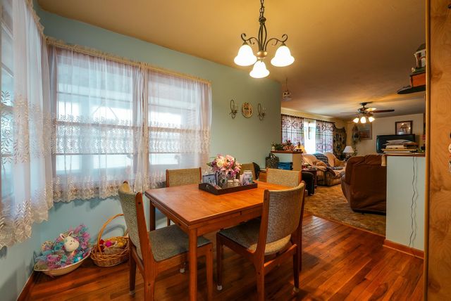 1387 SE Bluestem Rd, El Dorado, KS 67042