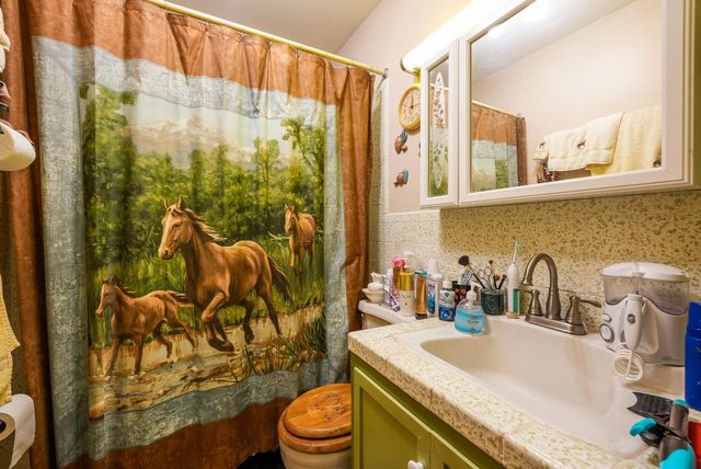 1387 SE Bluestem Rd, El Dorado, KS 67042