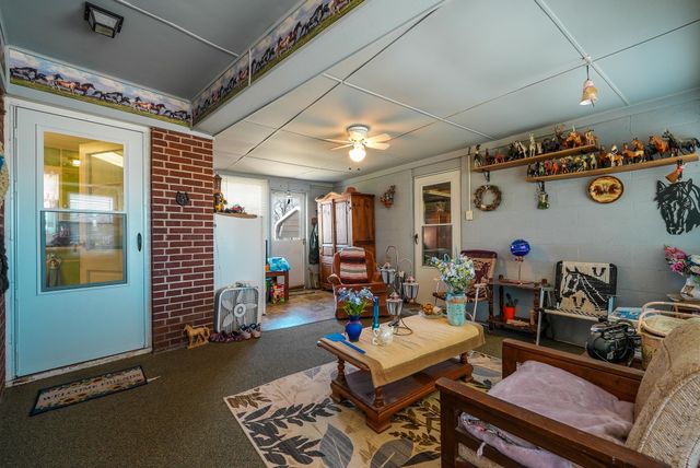 1387 SE Bluestem Rd, El Dorado, KS 67042