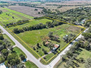 1387 SE Bluestem Rd, El Dorado, KS 67042