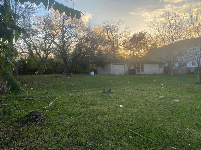 3848 Mainer Street, Houston, TX 77021