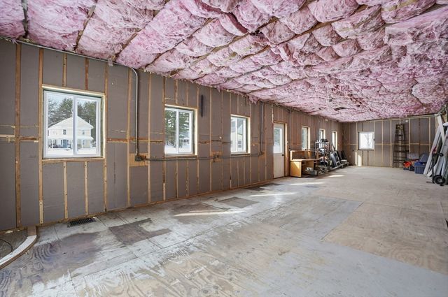 109 Royalston Rd, Orange, MA 01364