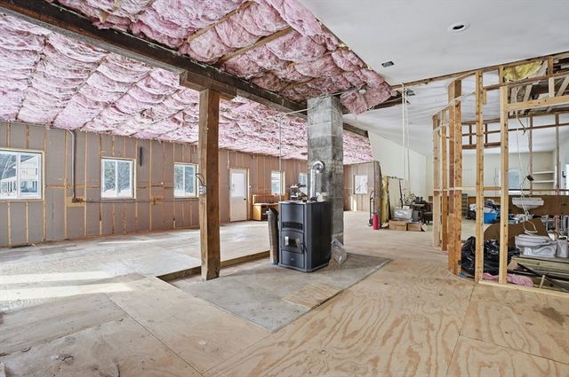 109 Royalston Rd, Orange, MA 01364