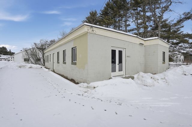 109 Royalston Rd, Orange, MA 01364