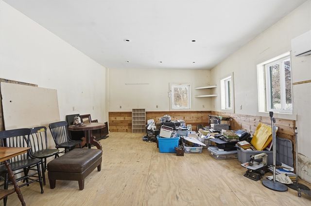 109 Royalston Rd, Orange, MA 01364