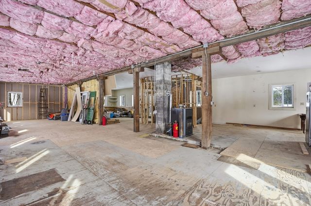 109 Royalston Rd, Orange, MA 01364