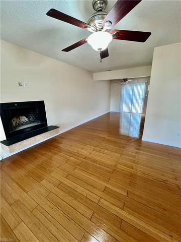 3560 Windmill DR, Virginia Beach, VA 23453