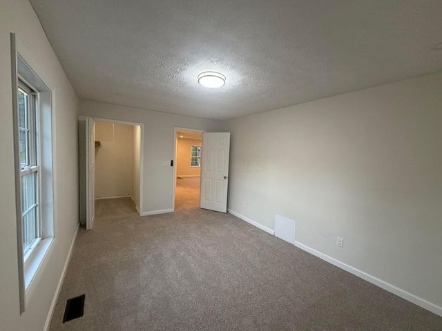 1979 E Cooke Road, Columbus, OH 43224