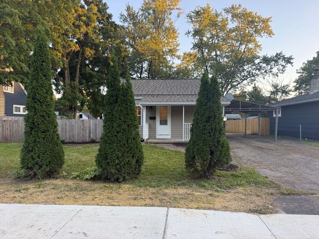 1979 E Cooke Road, Columbus, OH 43224