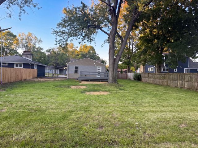 1979 E Cooke Road, Columbus, OH 43224