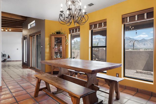 154 Placitas Trails Road, Placitas, NM 87043