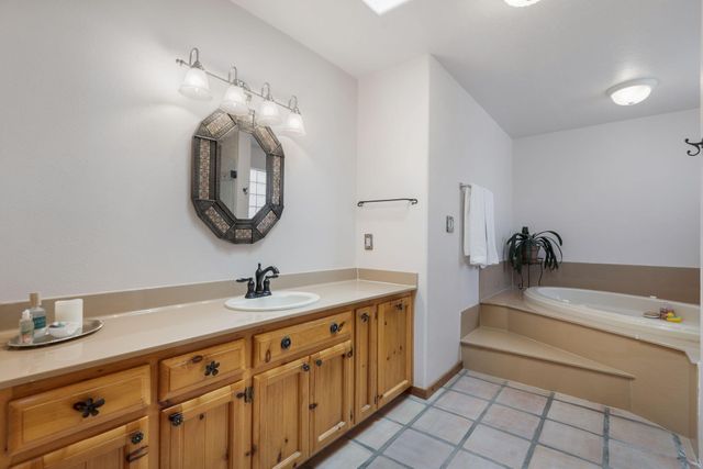 154 Placitas Trails Road, Placitas, NM 87043