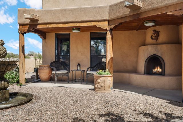 154 Placitas Trails Road, Placitas, NM 87043