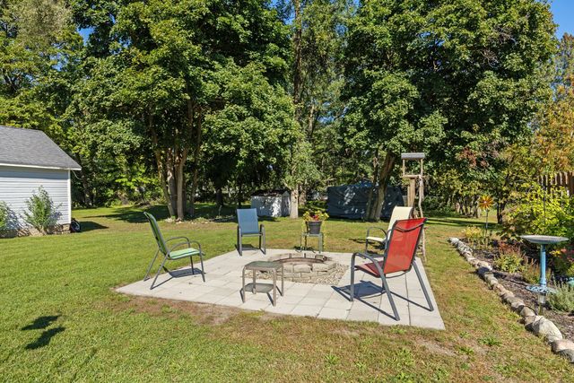 500 W Grove Street, Greenville, MI 48838