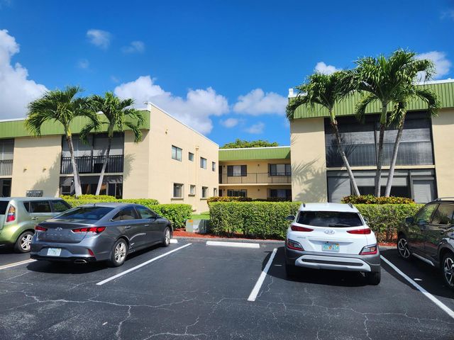 15217 Lakes Of Delray Boulevard 87, Delray Beach, FL 33484