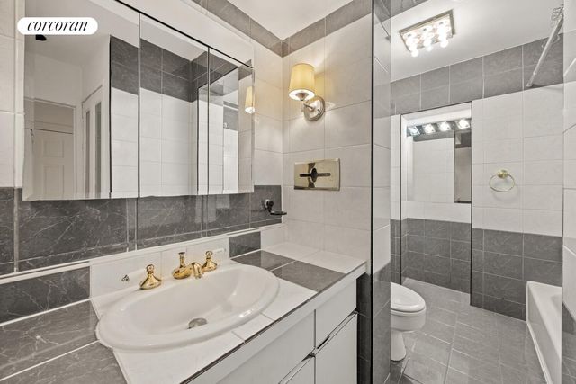 154A HICKS Street, New York City, NY 11201