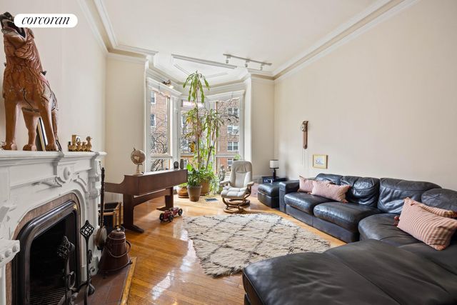 154A HICKS Street, New York City, NY 11201