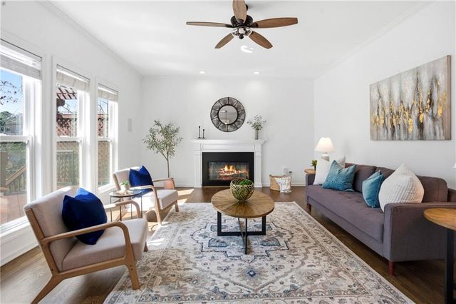 502 W Green Court, Woodstock, GA 30189