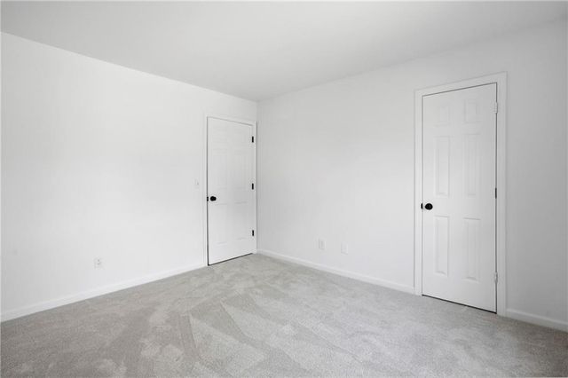 502 W Green Court, Woodstock, GA 30189