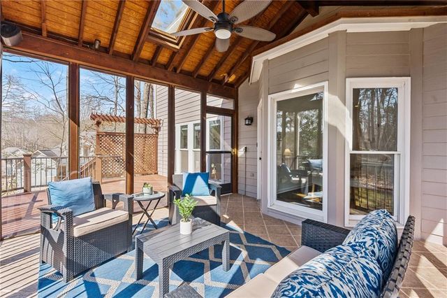 502 W Green Court, Woodstock, GA 30189