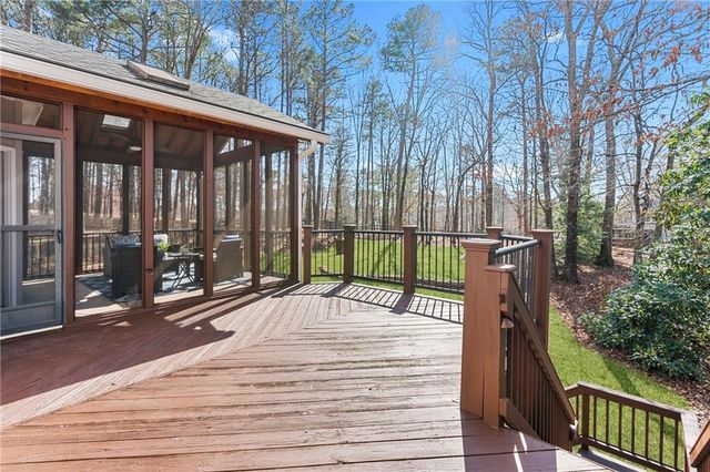 502 W Green Court, Woodstock, GA 30189