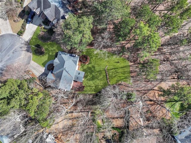 502 W Green Court, Woodstock, GA 30189