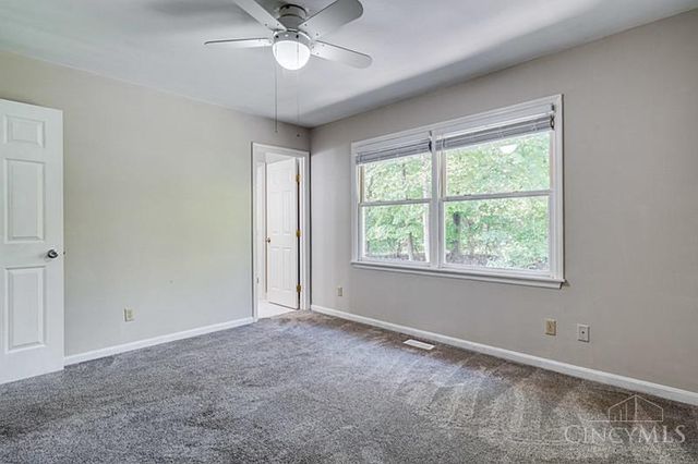 10564 Stablehand Drive, Symmes Twp, OH 45242