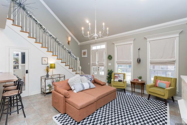 9302 Loblolly Ct, Baton Rouge, LA 70809