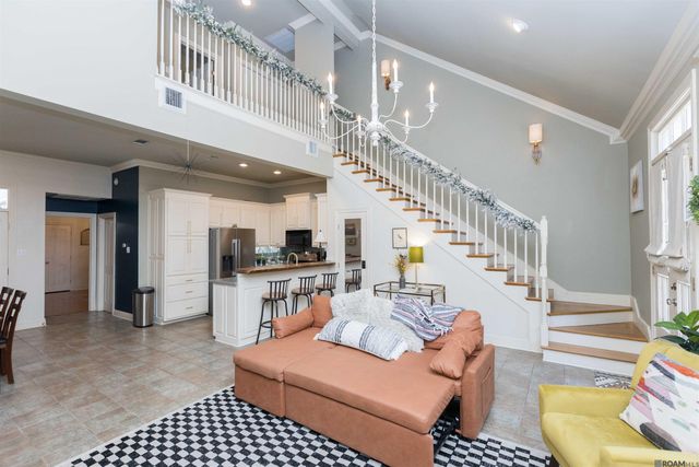 9302 Loblolly Ct, Baton Rouge, LA 70809