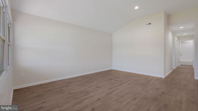 36 MOCKORANGE LN, Levittown, PA 19054