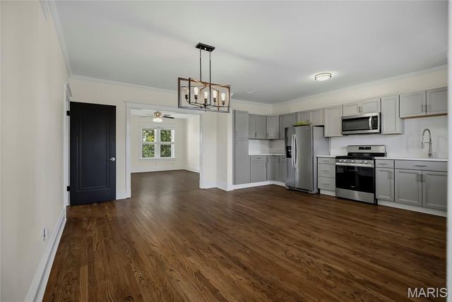 6300 Northwood Avenue 3W, Clayton, MO 63105