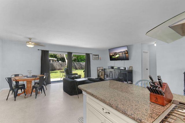 201 NE Prima Vista Boulevard, Port St. Lucie, Port St Lucie, FL 34983