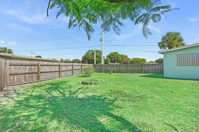 201 NE Prima Vista Boulevard, Port St. Lucie, Port St Lucie, FL 34983