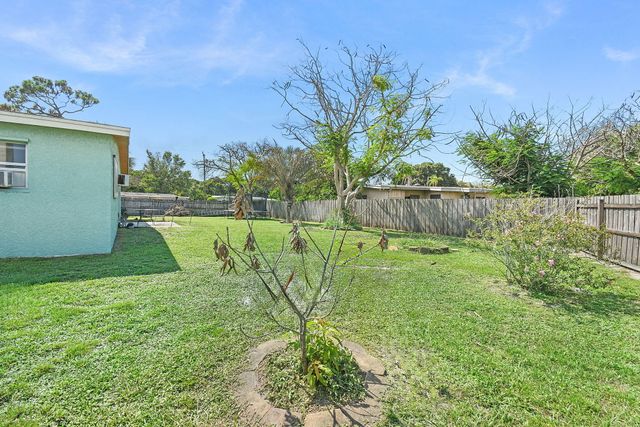 201 NE Prima Vista Boulevard, Port St. Lucie, Port St Lucie, FL 34983