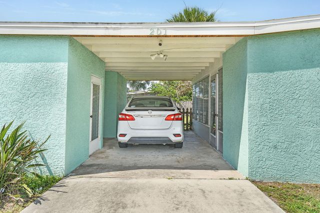 201 NE Prima Vista Boulevard, Port St. Lucie, Port St Lucie, FL 34983