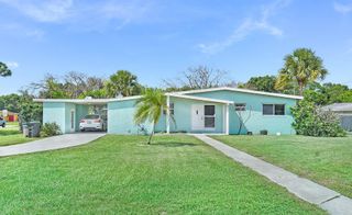 201 NE Prima Vista Boulevard, Port St. Lucie, Port St Lucie, FL 34983