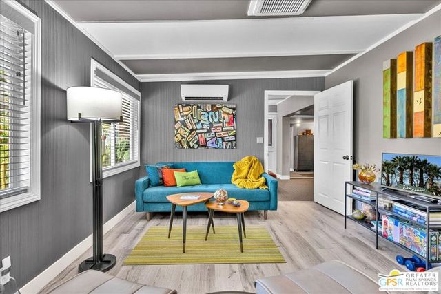 107 Caravan Street, Palm Springs, CA 92264