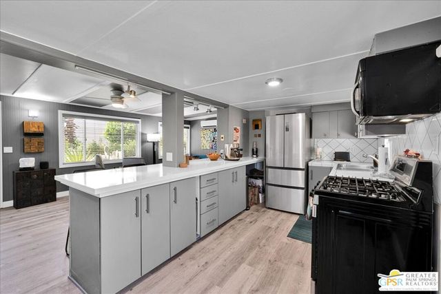 107 Caravan Street, Palm Springs, CA 92264