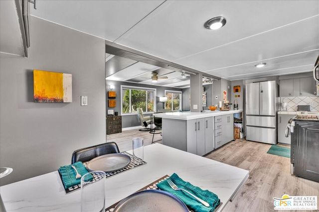 107 Caravan Street, Palm Springs, CA 92264