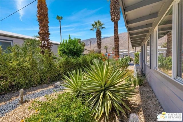 107 Caravan Street, Palm Springs, CA 92264