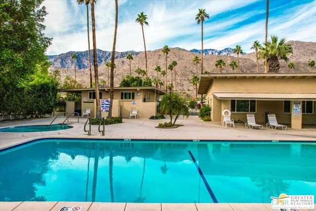 107 Caravan Street, Palm Springs, CA 92264