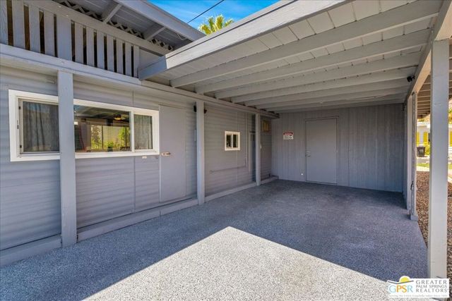 107 Caravan Street, Palm Springs, CA 92264