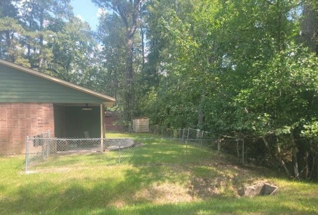 1041 Shore Shadow Drive, Houston, TX 77336