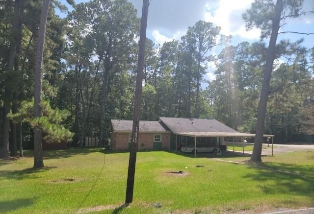 1041 Shore Shadow Drive, Houston, TX 77336