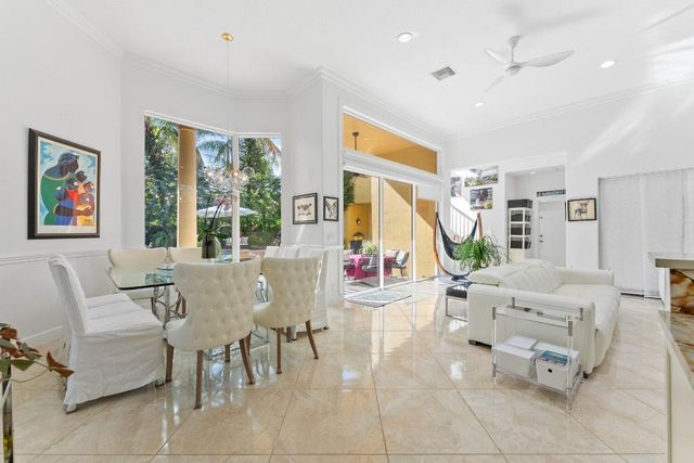 6676 NW 127th Terrace, Parkland, FL 33076